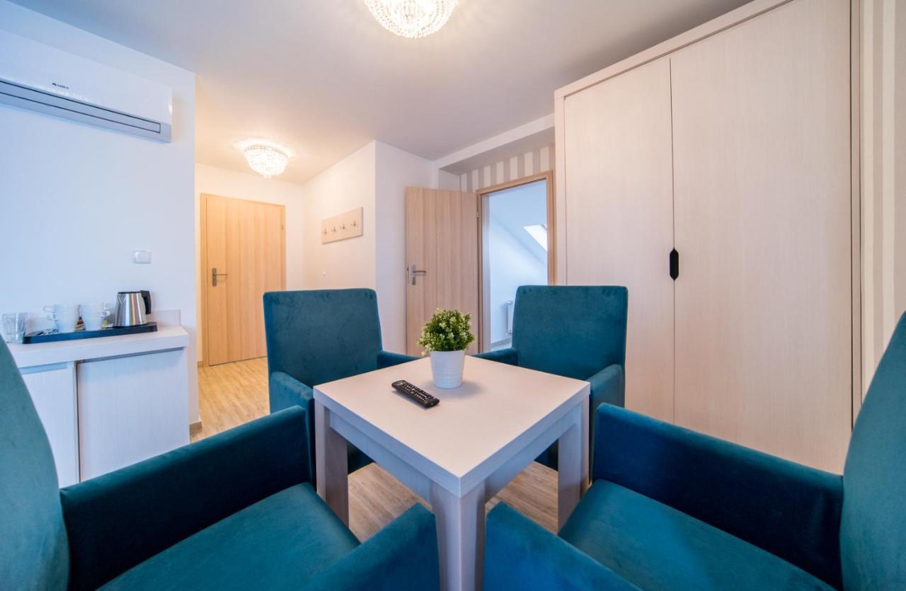 Delfin Bed and Breakfast Międzywodzie Eksteriør billede