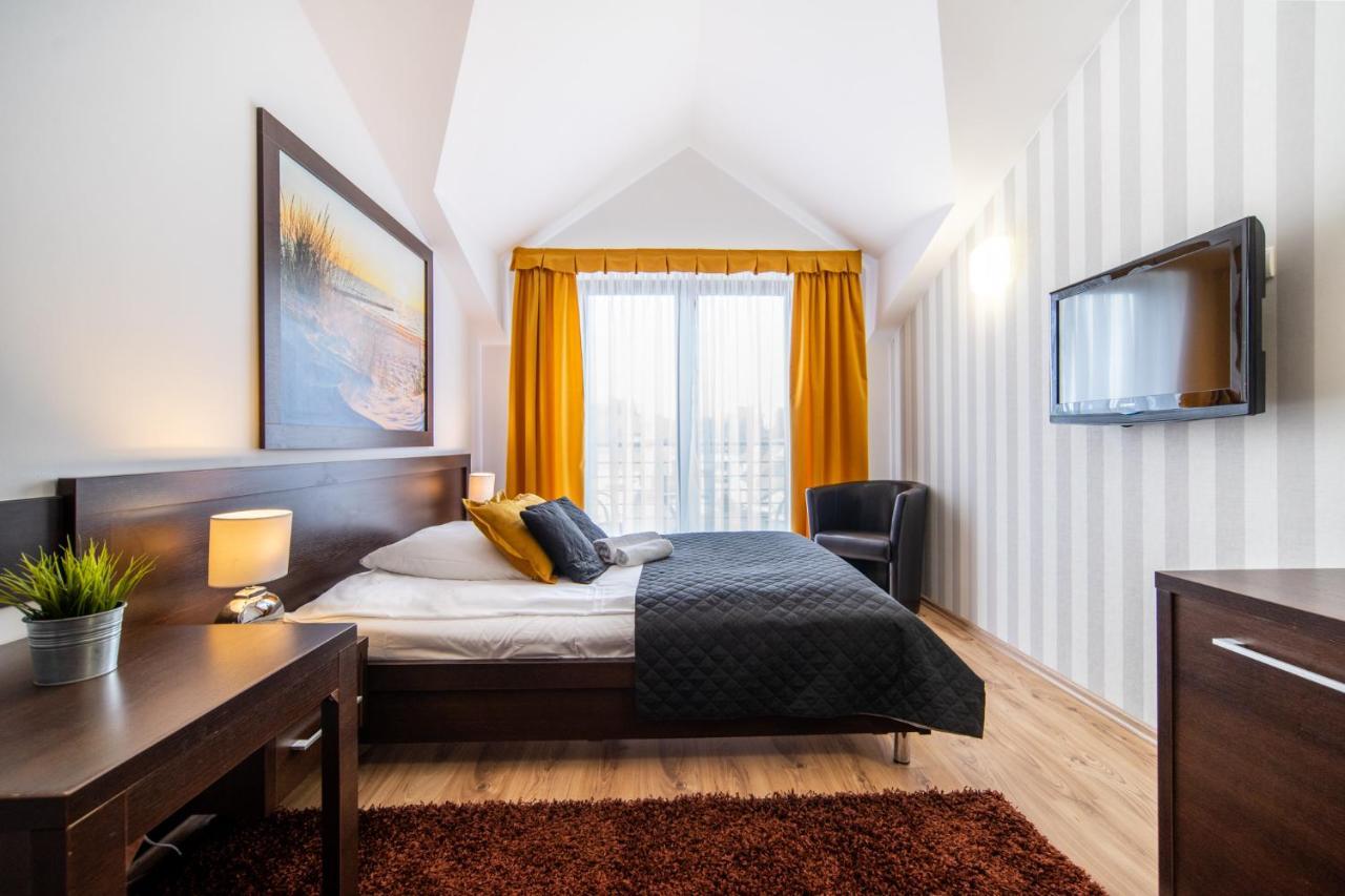 Delfin Bed and Breakfast Międzywodzie Eksteriør billede