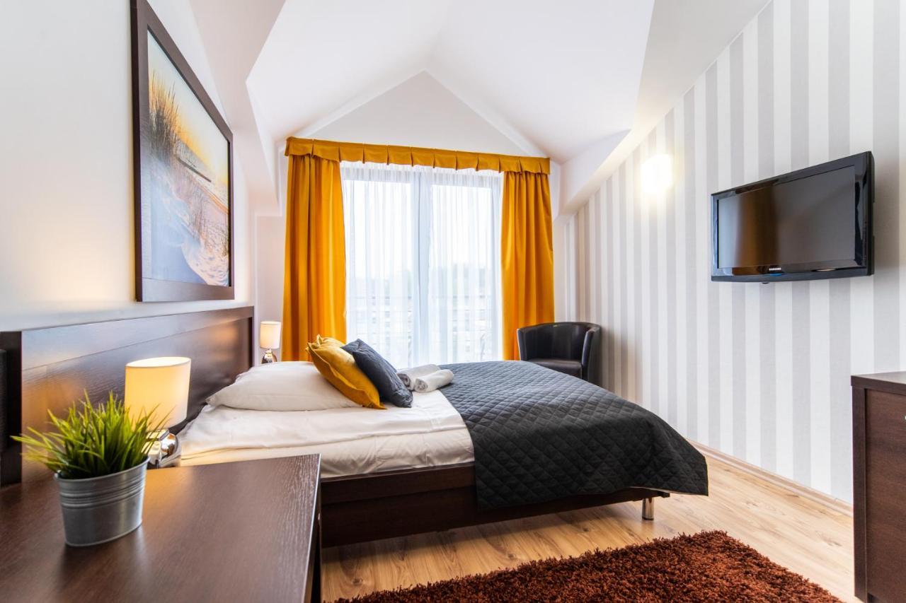 Delfin Bed and Breakfast Międzywodzie Eksteriør billede